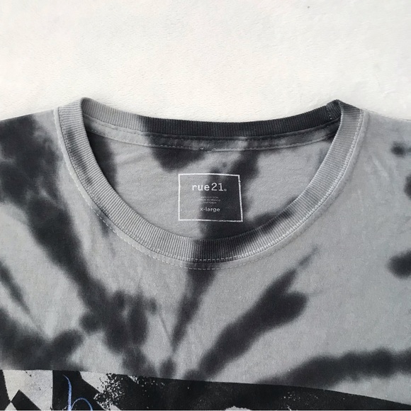 Rue 21 Short Sleeve T-Shirt Women’s Size X Large Color Gray Tie Dye Round Neck - Picture 9 of 11